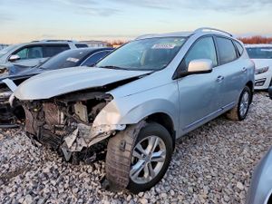 Nissan Rogue S 2.5L 4 2013