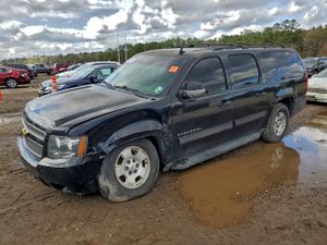 Chevrolet Suburban C1500 LT 5.3L 8 2013
