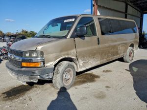 Chevrolet Express 6.0L 8 2005
