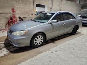 Toyota Camry LE 2.4L 4 2005