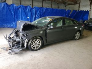 Ford Fusion SE 2.5L 4 2015
