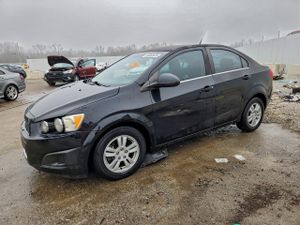 Chevrolet Aveo (Sonic) LT 1.8L 4 2012
