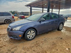 Chevrolet Cruze LS 1.8L 4 2013