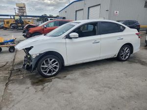 Nissan Sentra S 1.8L 4 2015
