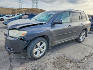 Toyota Highlander LIMITED 3.5L 6 2015