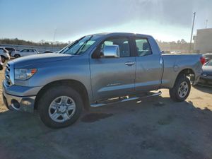 Toyota Tundra DOUBLE CAB SR5 4.6L 8 2013