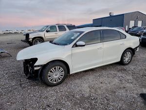 Volkswagen Passat S 1.8L 4 2015