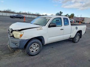 Toyota Tacoma ACCESS CAB 2.7L 4 2015
