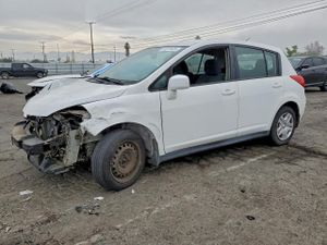 Nissan Versa S 1.8L 4 2011
