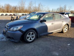Chevrolet Malibu LS 2.5L 4 2013