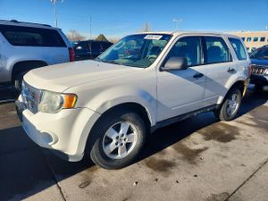 Ford Escape XLS 2.5L 4 2012