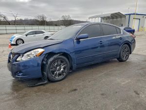 Nissan Altima BASE 2.5L 4 2010