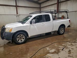 Nissan Titan XE 5.6L 8 2005