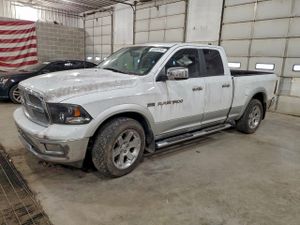 Dodge RAM LARAMIE 5.7L 8 2012