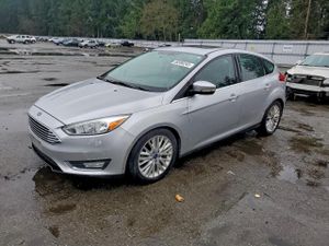 Ford Focus TITANIUM 2.0L 4 2016