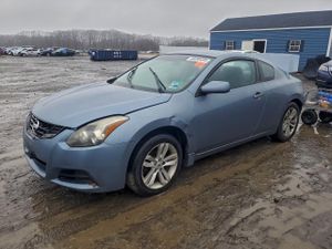Nissan Altima S 2.5L 4 2012