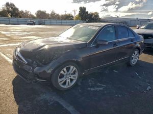 Mercedes-Benz C 300 3.0L 6 2011
