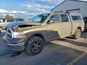 RAM 1500 SLT 3.0L 6 2015