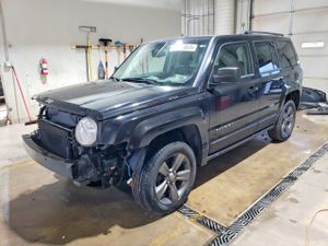 Jeep Patriot LATITUDE 2.4L 4 2015