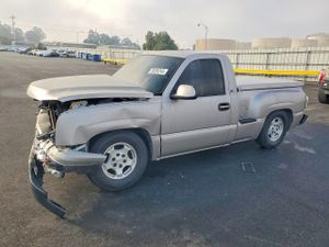 Chevrolet Silverado 1500 C1500 4.8L 8 2004