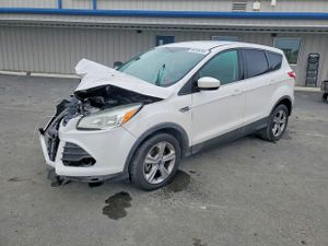 Ford Escape SE 2.0L 4 2015