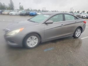 Hyundai Sonata GLS 2.4L 4 2013