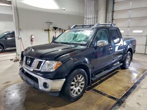 Nissan Frontier CREW CAB SE 4.0L 6 2010
