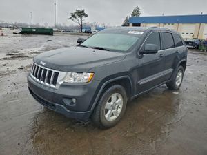 Jeep Grand Cherokee LAREDO 3.6L 6 2011