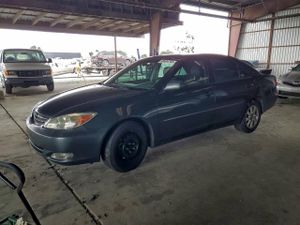 Toyota Camry LE 2.4L 4 2004