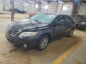 Toyota Camry BASE 2.5L 4 2011
