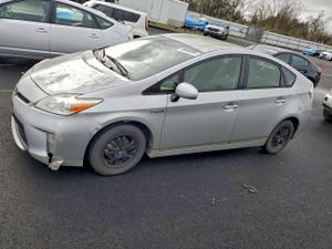 Toyota Prius 1.8L 4 2013