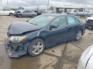 Toyota Camry L 2.5L 4 2014