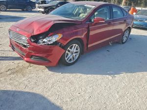 Ford Fusion SE 2.5L 4 2014