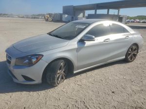 Mercedes-Benz CLA 250 2.0L 4 2015