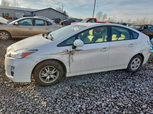 Toyota Prius 1.8L 4 2011
