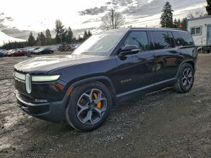 Rivian R1S ADVENTURE 2023