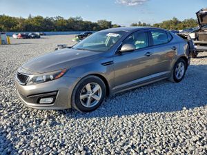Kia Optima LX 2.4L 4 2015
