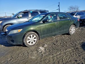Toyota Camry BASE 2.5L 4 2011