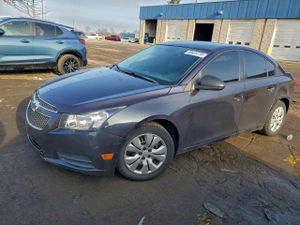 Chevrolet Cruze LS 1.8L 4 2014