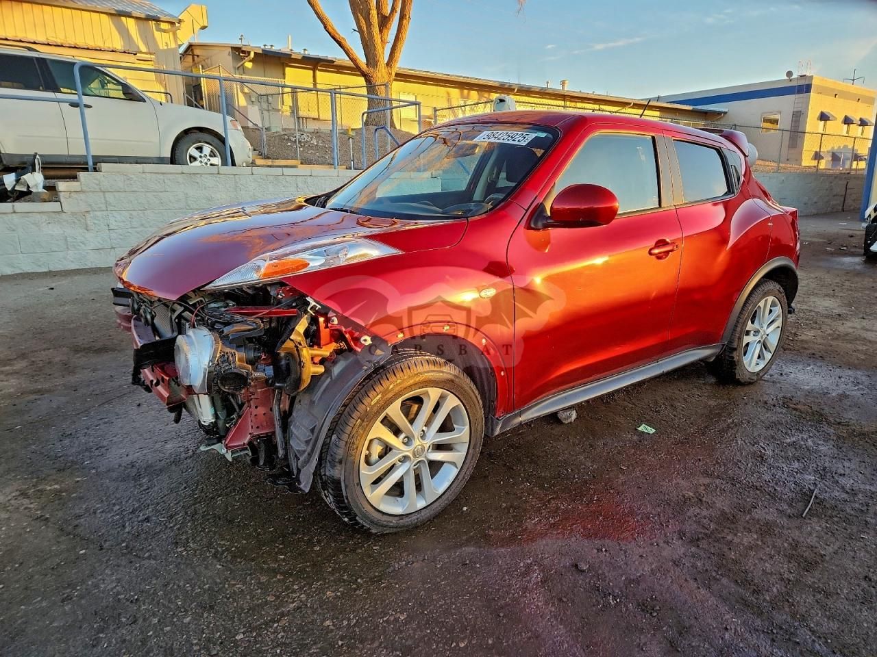 Nissan Juke S 1.6L 4 2011