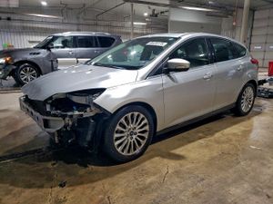 Ford Focus TITANIUM 2.0L 4 2012