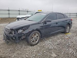 Hyundai Sonata SE 2.4L 4 2015