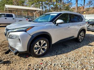 Nissan Rogue SV 2.5L 4 2021