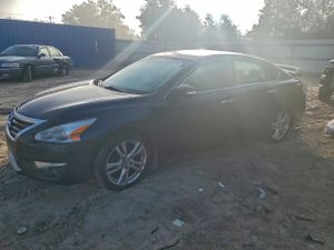 Nissan Altima 3.5S 3.5L 6 2013