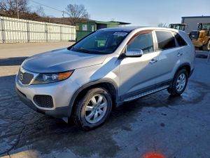 Kia Sorento LX 2.4L 4 2013