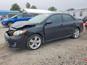 Toyota Corolla BASE 1.8L 4 2013