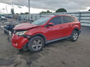 Toyota Rav4 XLE 2.5L 4 2015