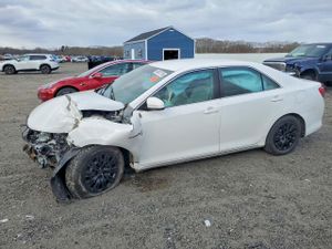 Toyota Camry HYBRID 2.5L 4 2012