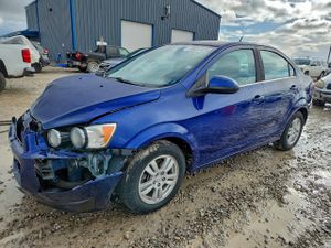 Chevrolet Aveo (Sonic) LT 1.4L 4 2013