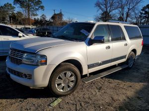 Lincoln Navigator L 5.4L 8 2010